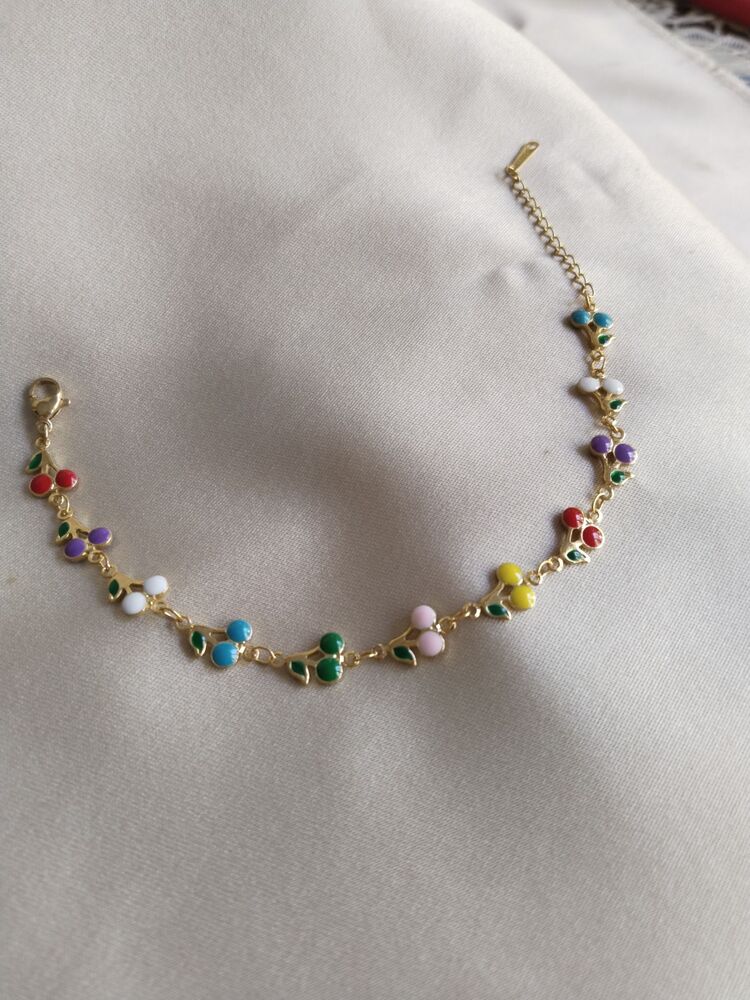 ÇELİK RENKLİ KİRAZ MODEL BİLEKLİK