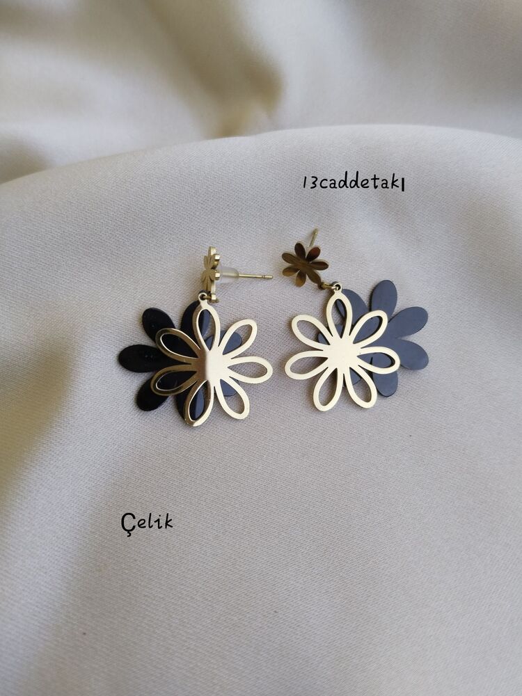 ÇELİK ÇİFT PLAKALI PAPATYA MODEL KÜPE