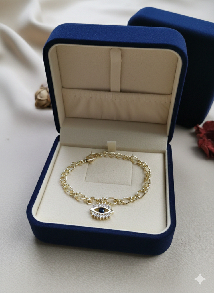 VİP SERİ GÖZ NAZARLI MODEL BİLEKLİK