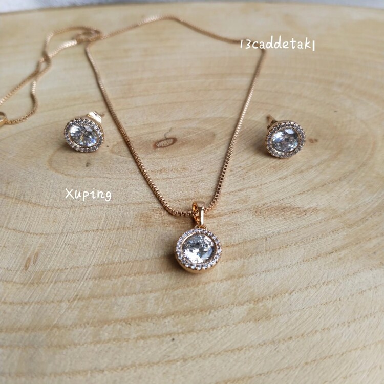 ÇELİK XUPİNG TAŞLI MODEL TAKI SETİ