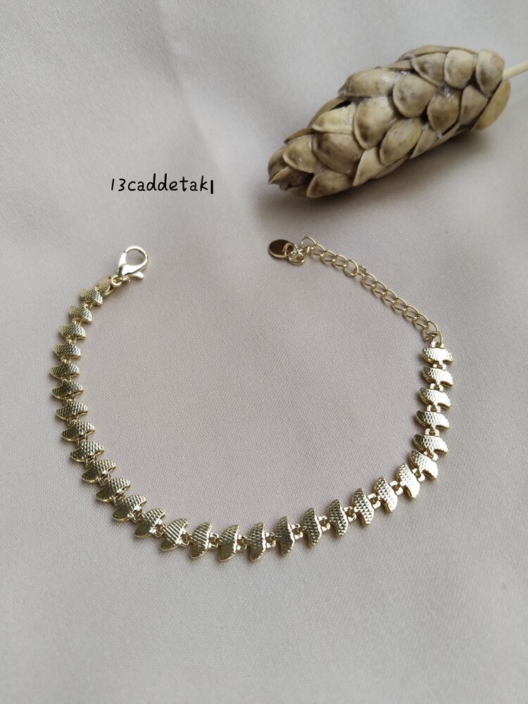 VİP PİREMİUM SERİ SIRA PULLU MODEL BİLEKLİK
