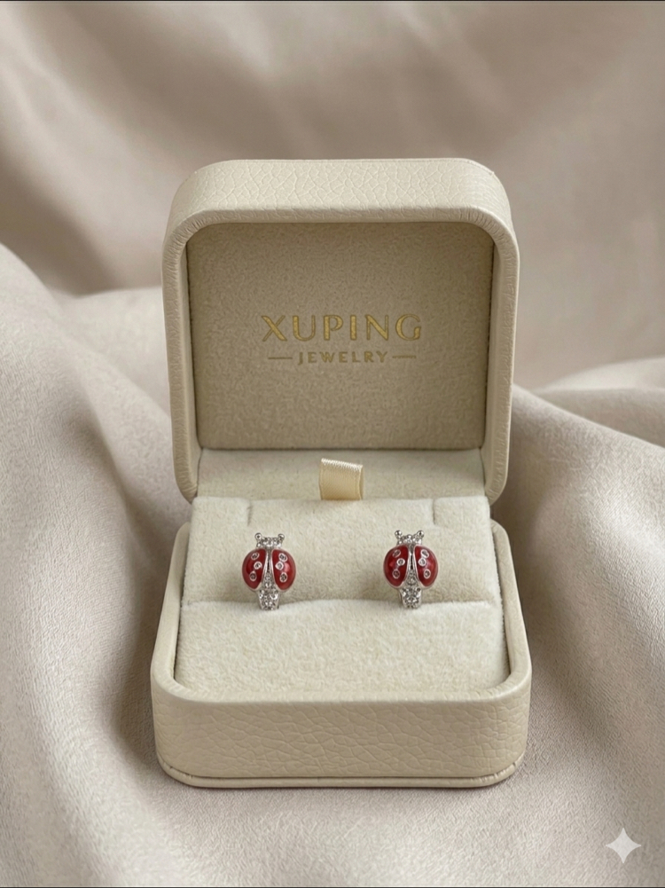XUPİNG UĞUR BÖCEKLİ MODEL KÜPE