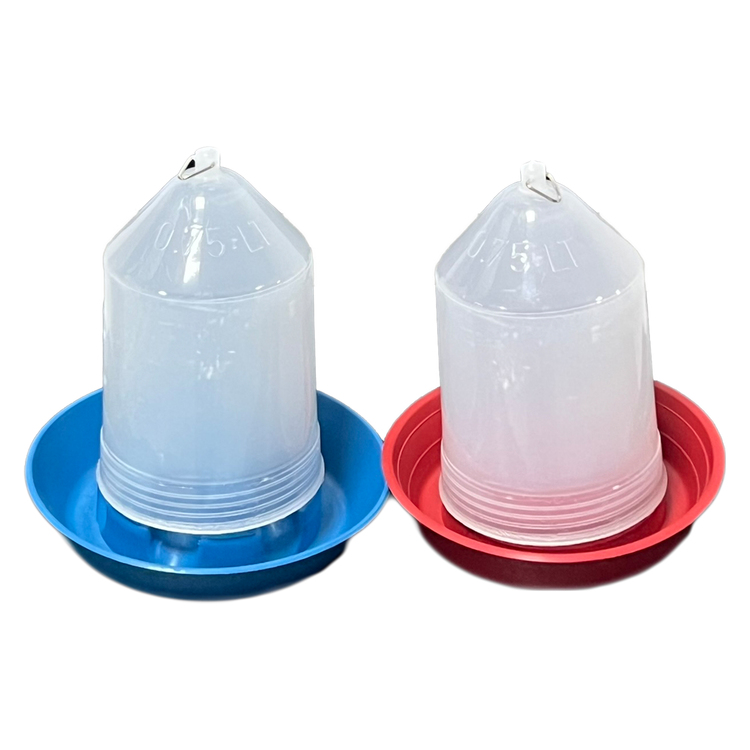 2'li Paket: Dökülmeye Son! Pratik Otomatik Suluk veya Yemlik (0.75 LT)