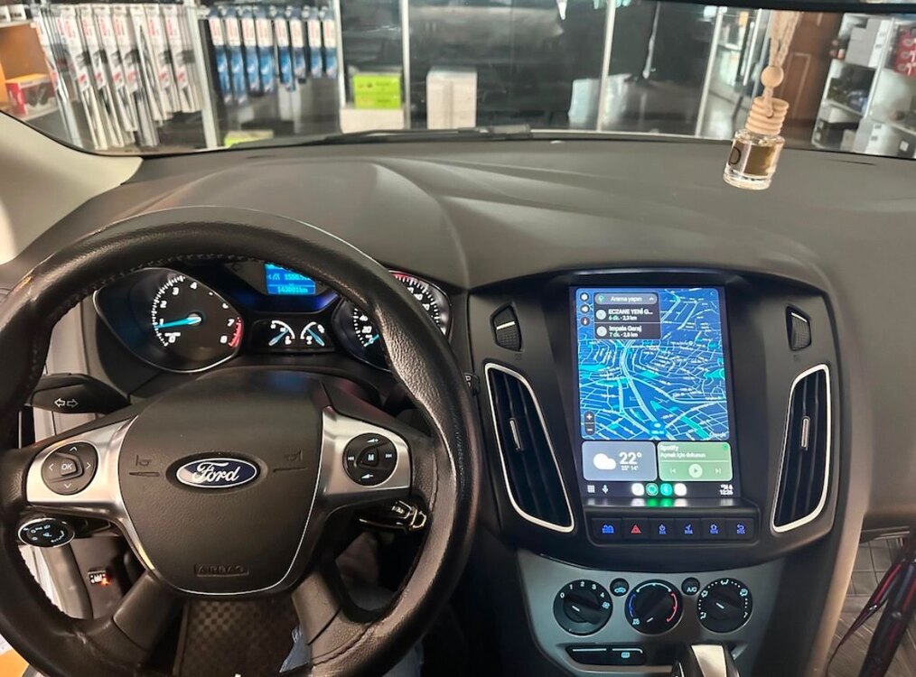 FORD FOCUS 3-3.5 TESLA EKRAN