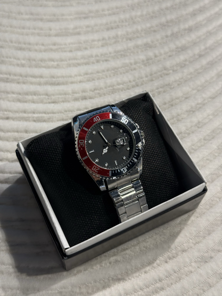 Submariner - Red And Dark Saat