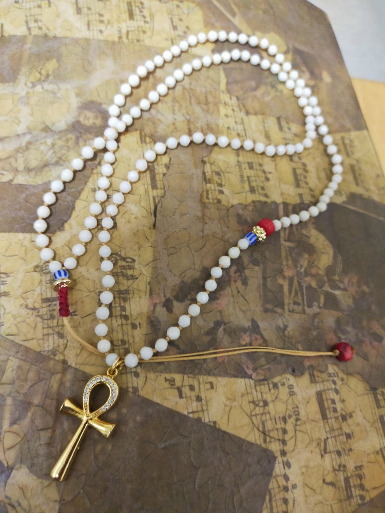 1061- ankh beyaz mercan kolye
