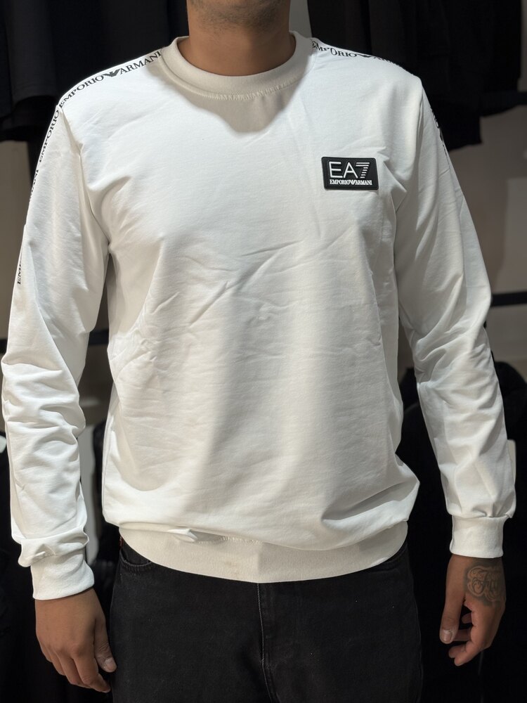 EA7 