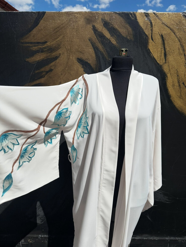 Hand-painted Lalema Kimono || SASH Collection