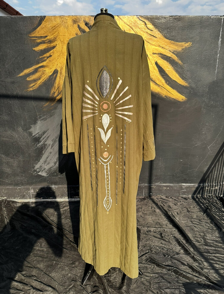 Hand-painted Linen Tiama Kimono 