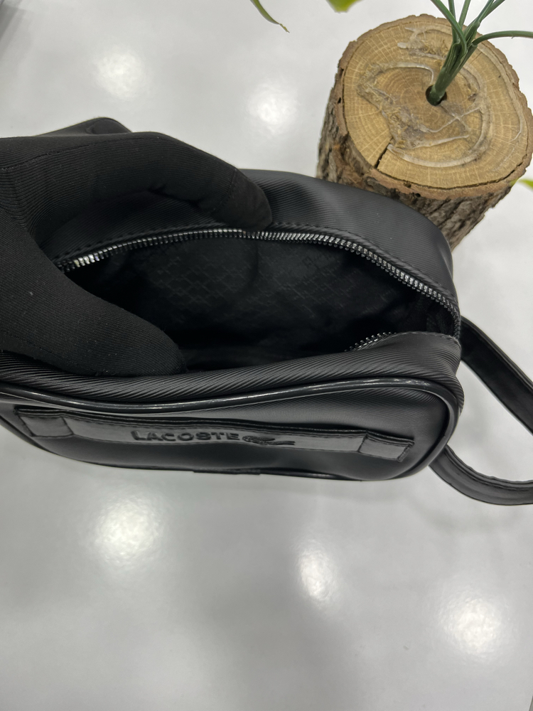 Lacoste Premium Seri Siyah El Çantası & Portföy – Yeni Sezon
