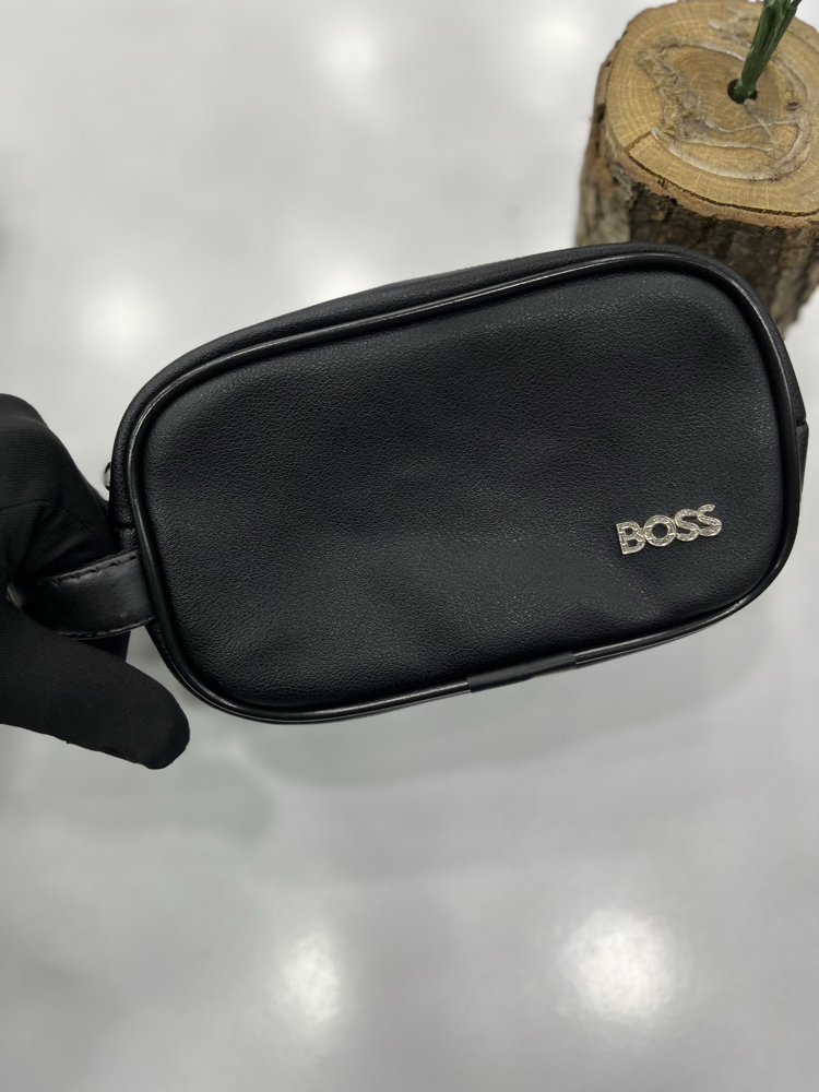 Hugo boss Premium Seri Siyah El Çantası & Portföy – Yeni Sezon