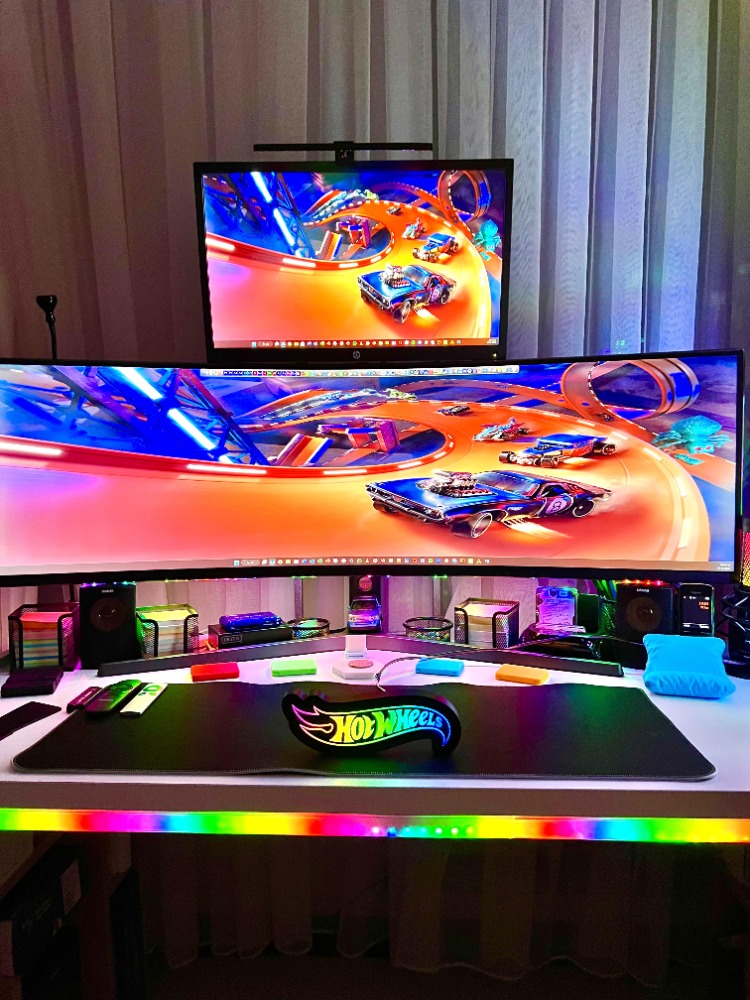 Hot Wheels Masaüstü / Duvar Aydınlatma Aksesuarı