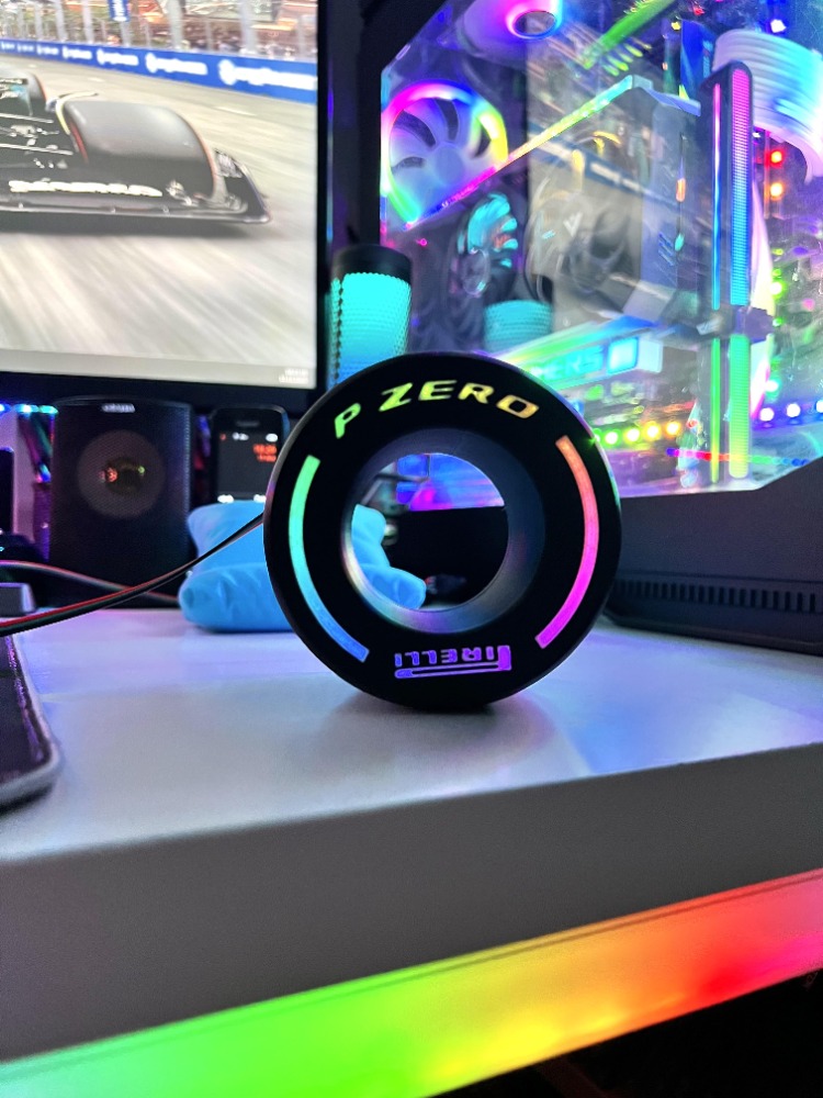 Formula 1 Lastiği Pirelli Masaüstü Aydınlatma Aksesuarı