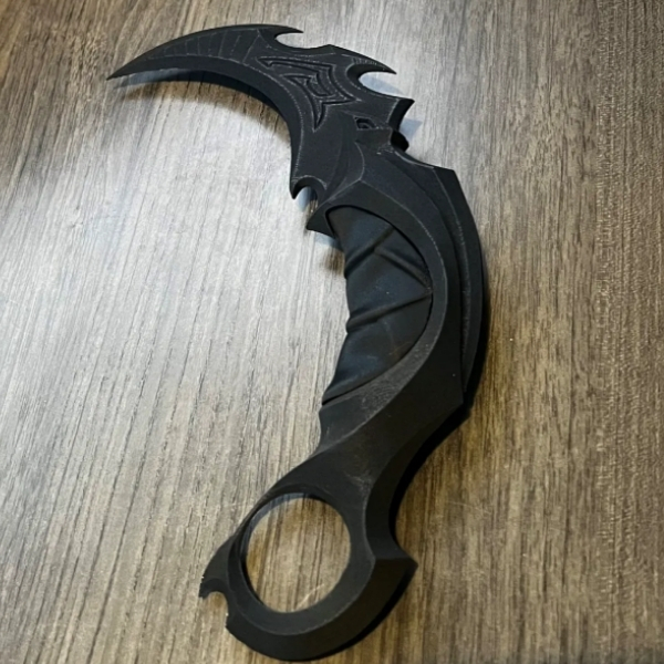 Valo Karambit