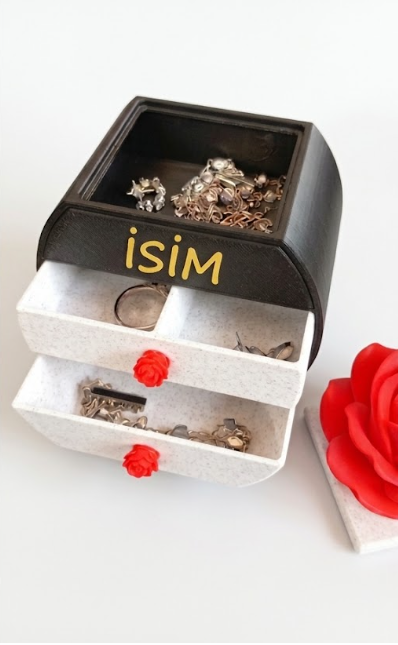 Kişiye Özel İsimli Mini Takı Kutusu - Gül Detaylı 3D Baskı Çekmeceli Mücevher Organizeri