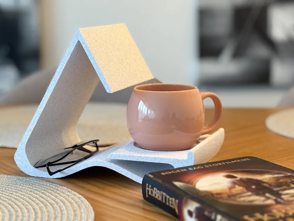 BookRest Pro: 3D Tasarım Kitap Tutucu, Bardak Altlığı ve Gözlük Standı