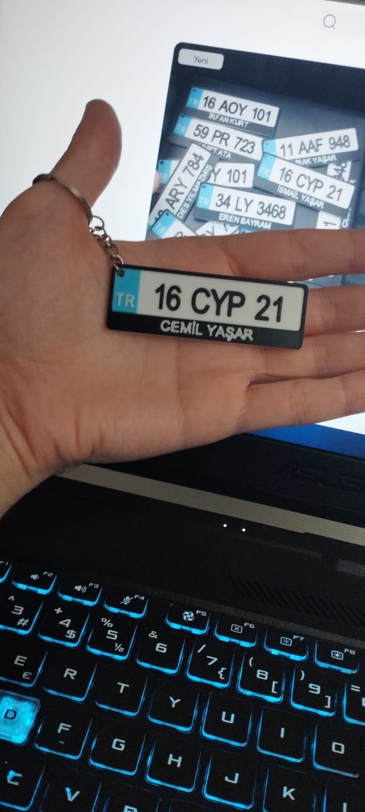 Plaka Araba Anahtarlık
