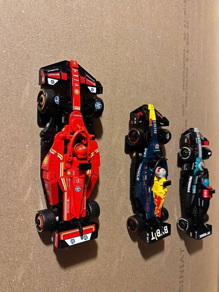 Lego F1 Speed Champions Duvar Asma Aparatı