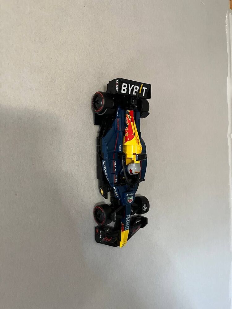 Lego F1 Speed Champions Duvar Asma Aparatı
