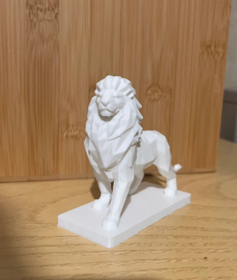 Low-Poly Aslan Heykeli - Modern Geometrik Dekoratif Obje