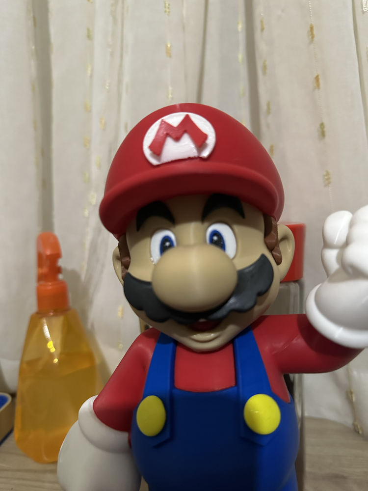 Super Mario