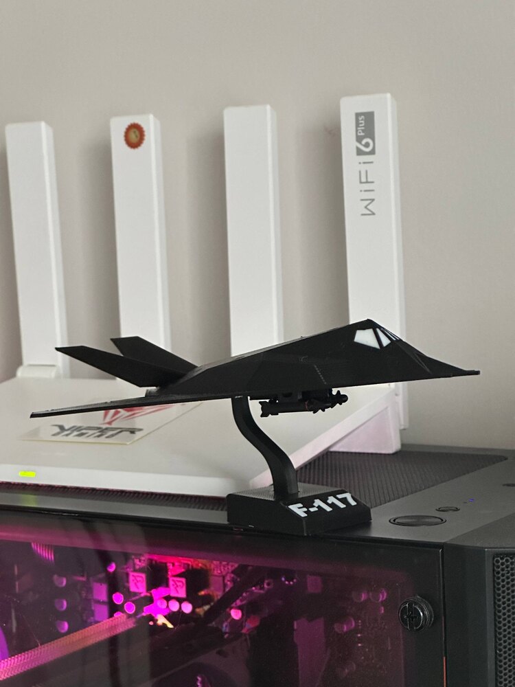 F-117 Nighthawk Stealth Jet