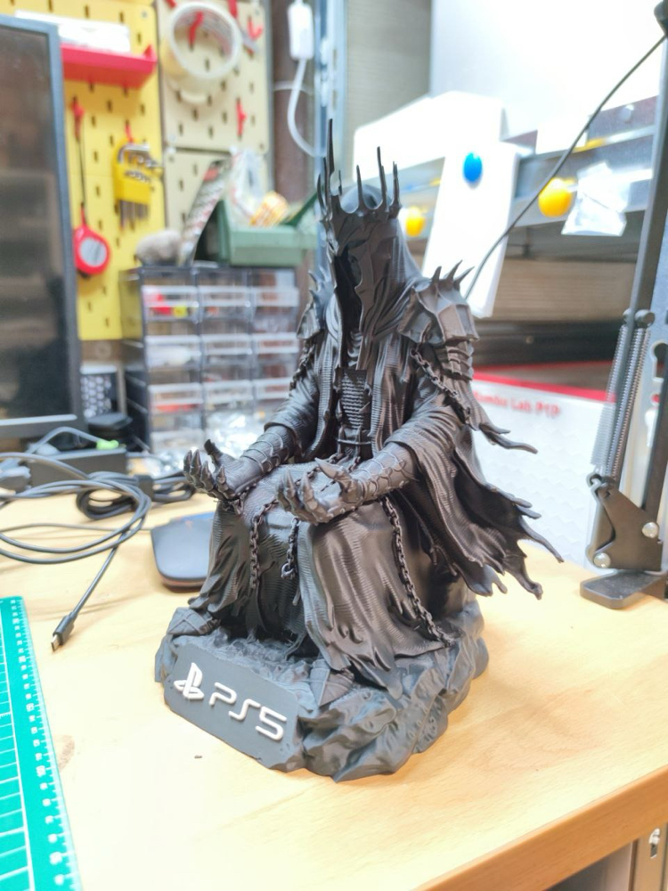  DARK LORD – PS5 Koltuk Standı ile setup’ına karizma kat!