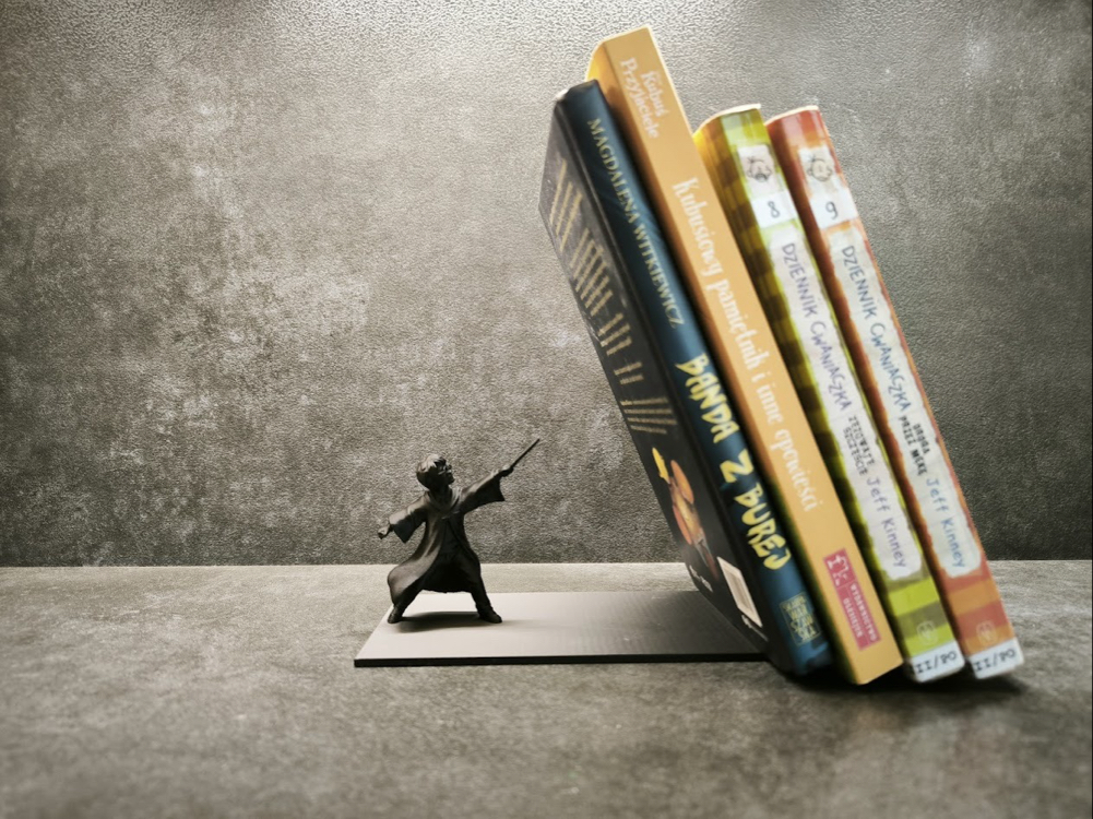 ⚡ KÜTÜPHANENİZDE SİHRE YER AÇIN: HARRY POTTER KİTAP TUTUCU 