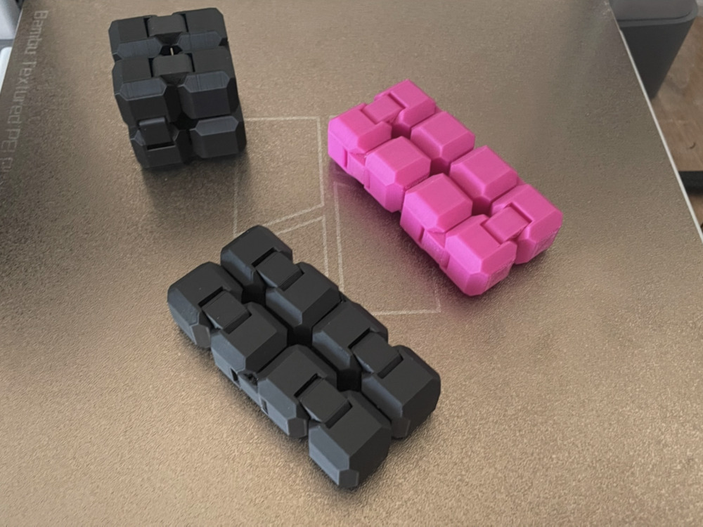 Infinity Cube (Stres Küpü) – 12 cm