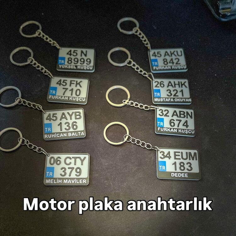 Motor Plaka Anahtarlık 3D Baskı Kişiselleştirilebilir