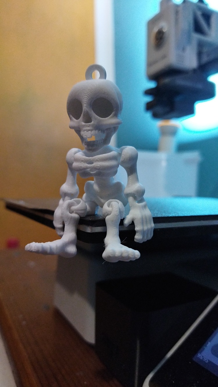 Flexi Mutlu İskelet 3D Baskı – 7 cm
