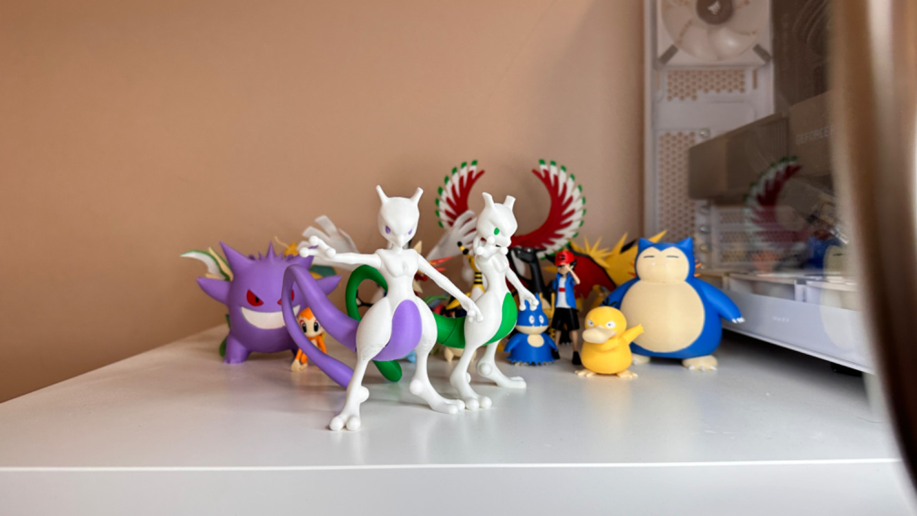 Mewtwo Figürü – 13 cm
