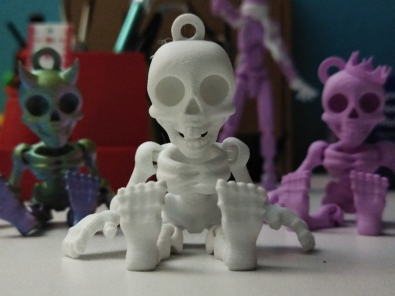 Flexi Mutlu İskelet 3D Baskı – 7 cm