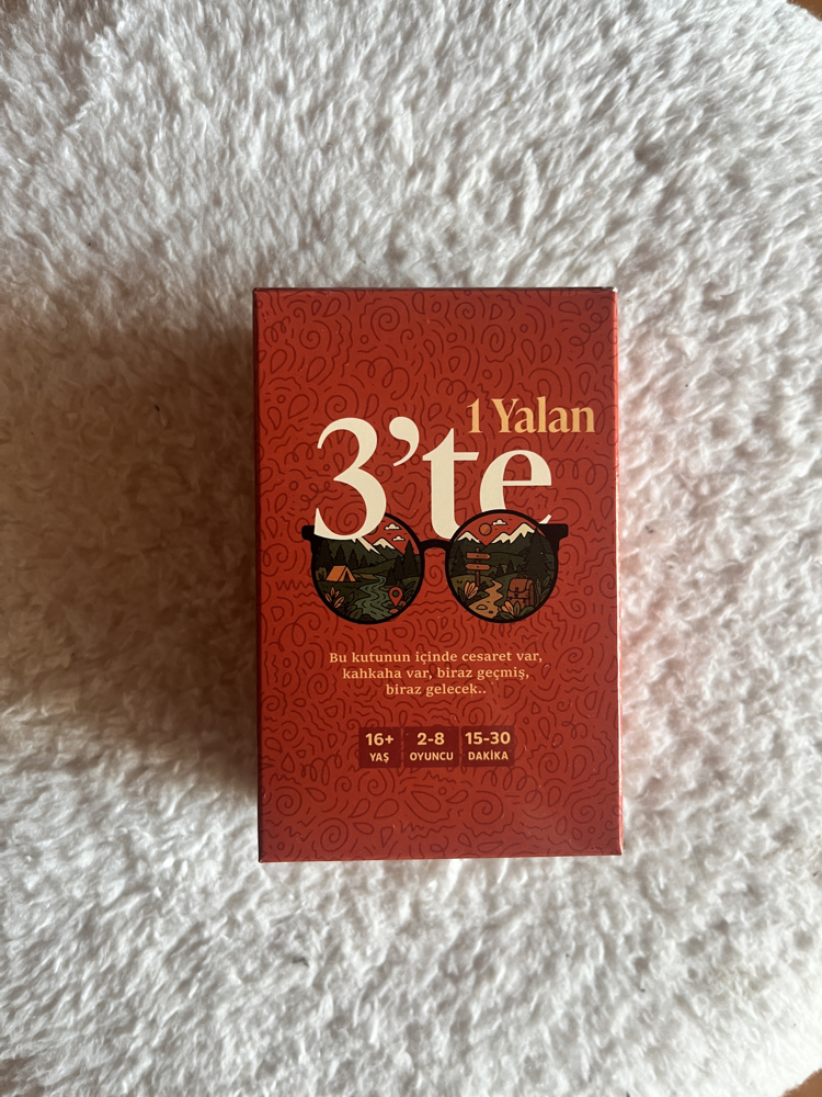 3’te 1 Yalan | Sosyal Kart Oyunu