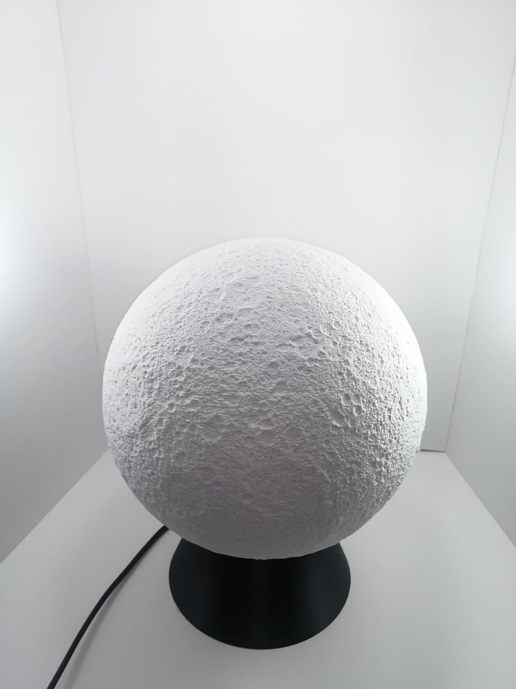 AY GECE LAMBASI Lunar Lander Ayaklı