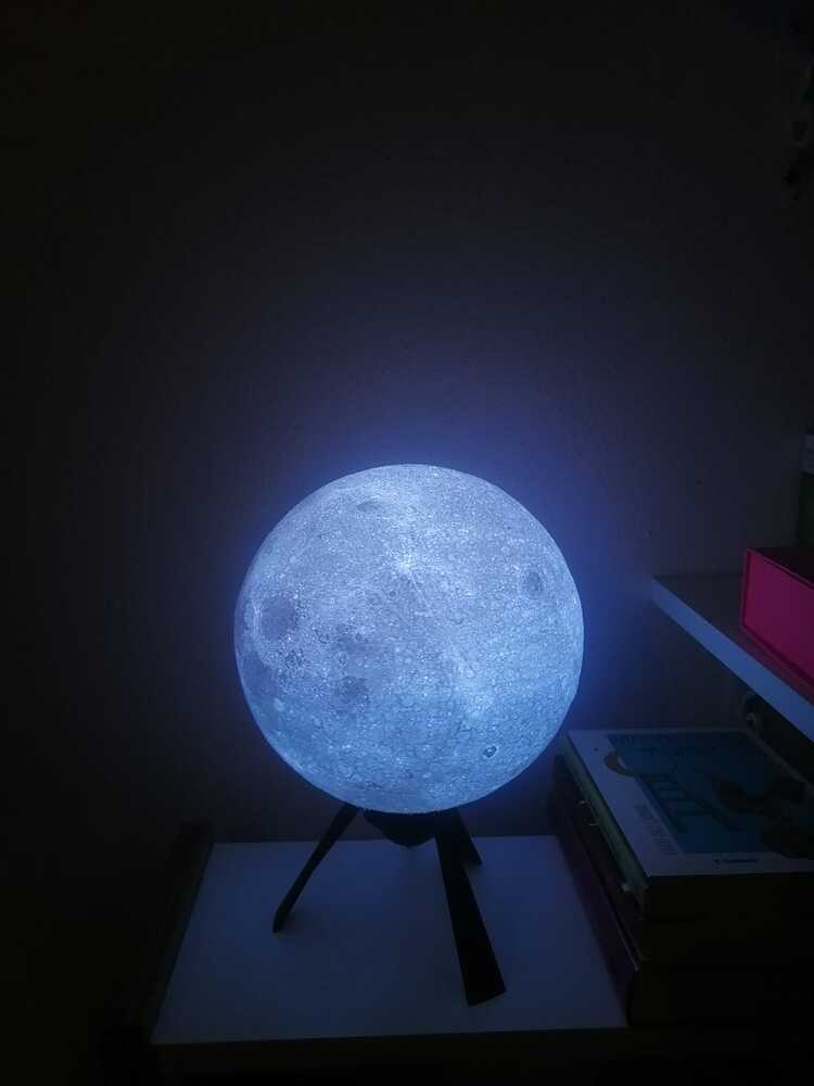 AY GECE LAMBASI Lunar Lander Ayaklı