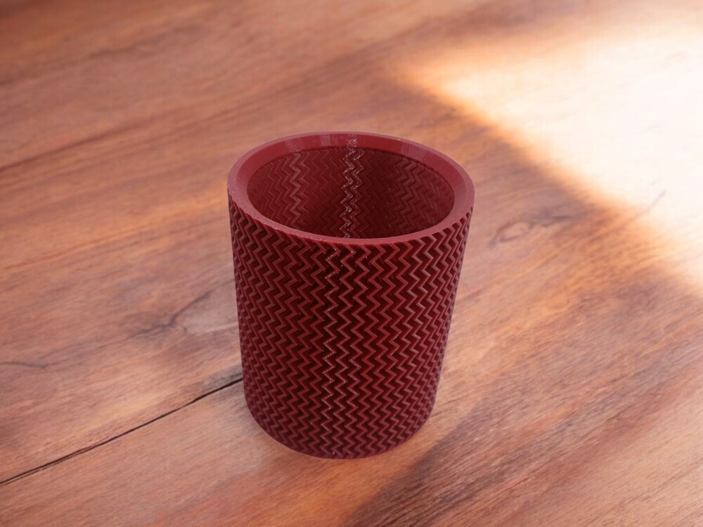 Zig-Zag Desenli 3D Kalemlik - Saksı