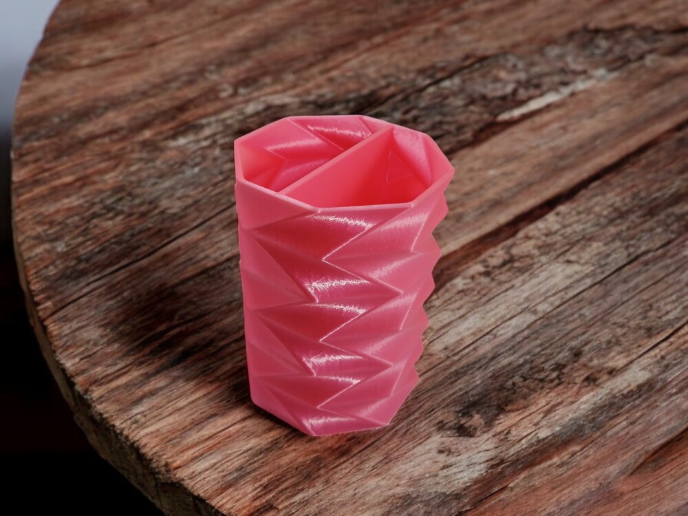 Zigzag desenli 3D 2 Bölmeli Kalemlik