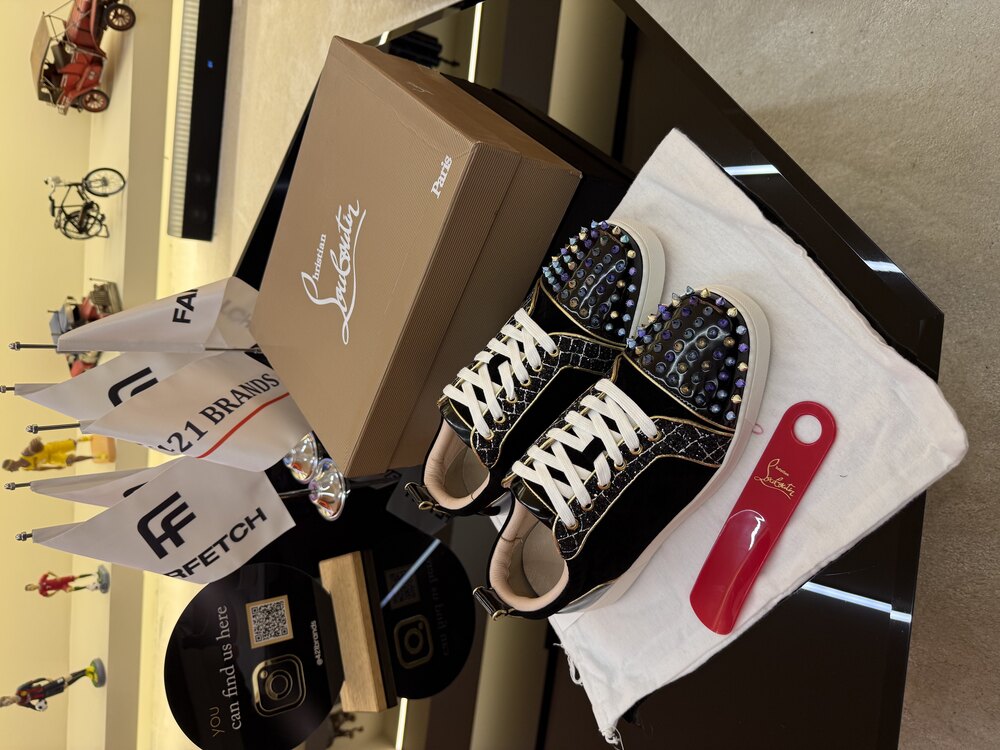Christian louboutin ithal ürün özel seri