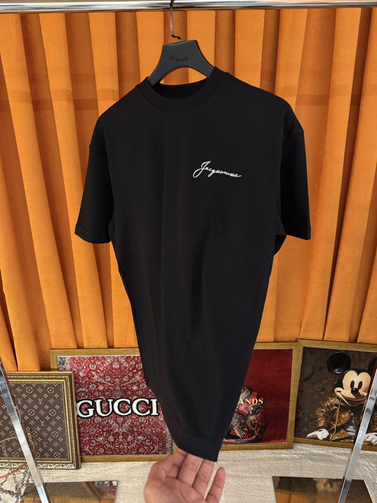 jacquemus sırt logo detaylı yeni sezon ithal tişört