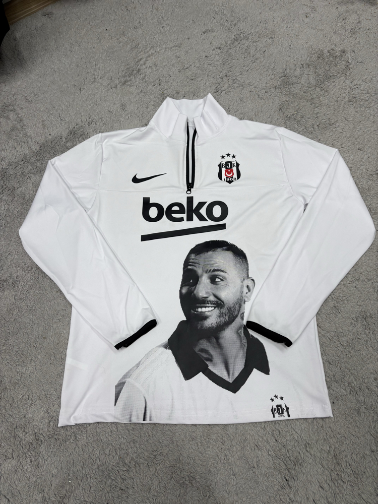 Beşiktaş X Q7 Special Forma