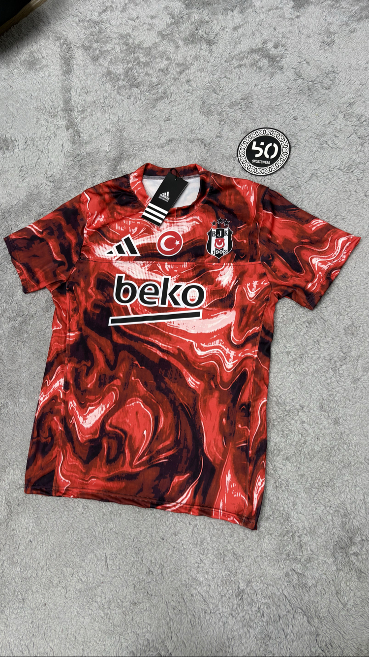 Beşiktaş Premium Forma
