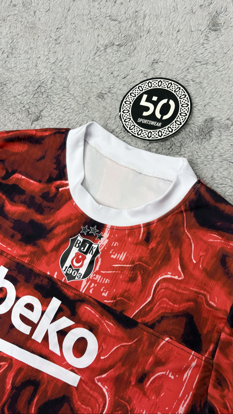 Beşiktaş Premium Forma