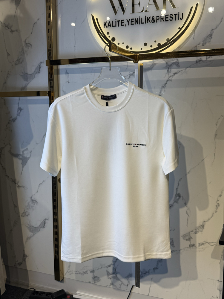 T.H Basic T-Shirt