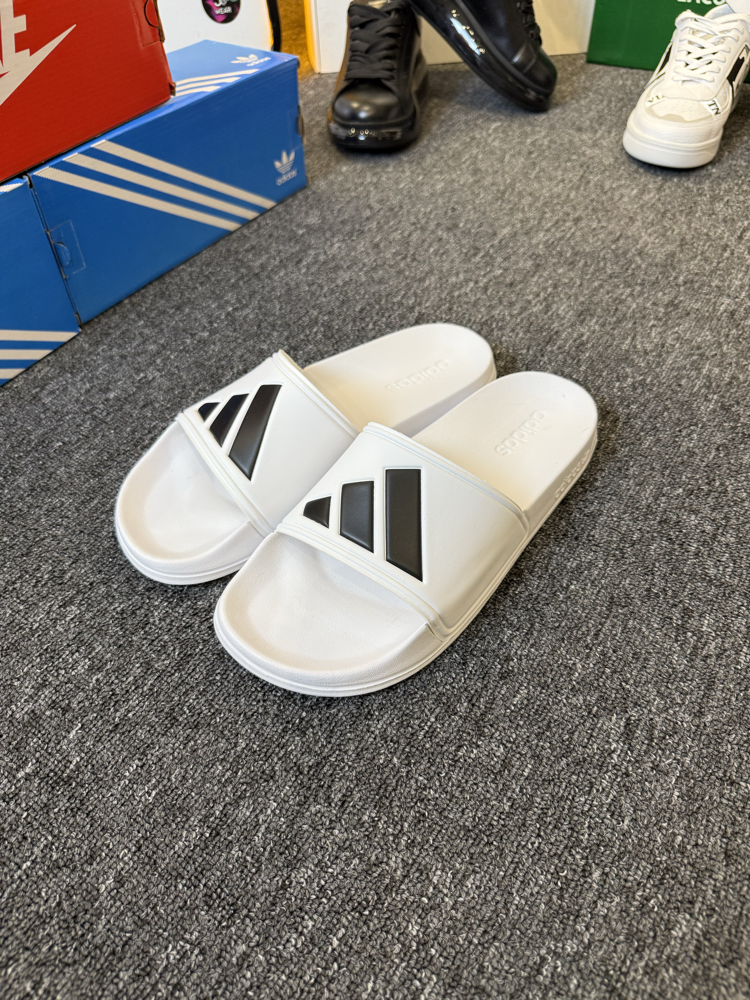 Adidas Terlik