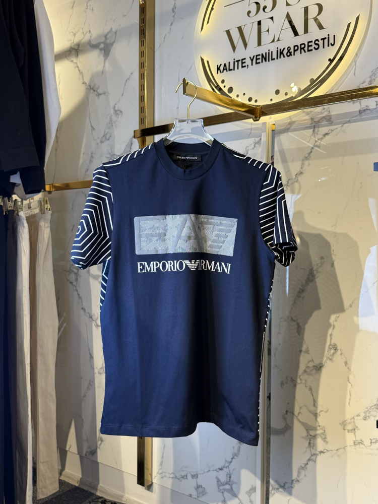 EA7 Premium T-Shirt