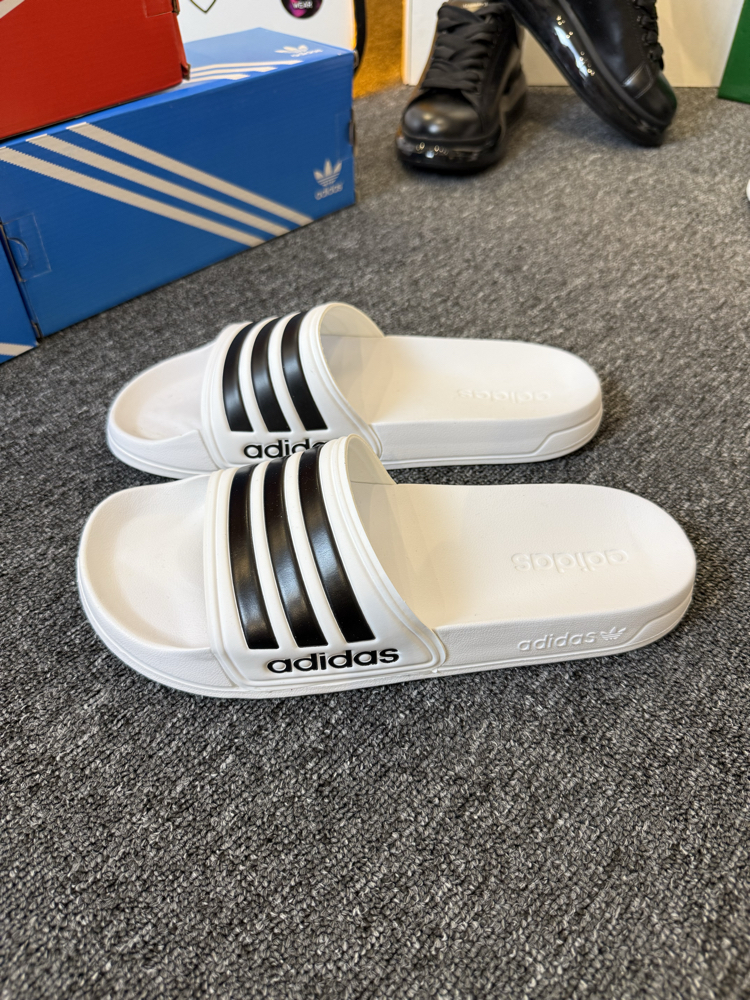 Adidas Terlik