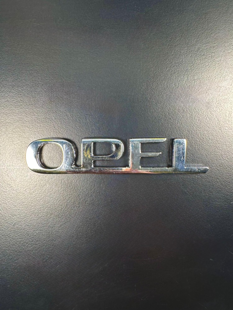 Metal arma OPEL