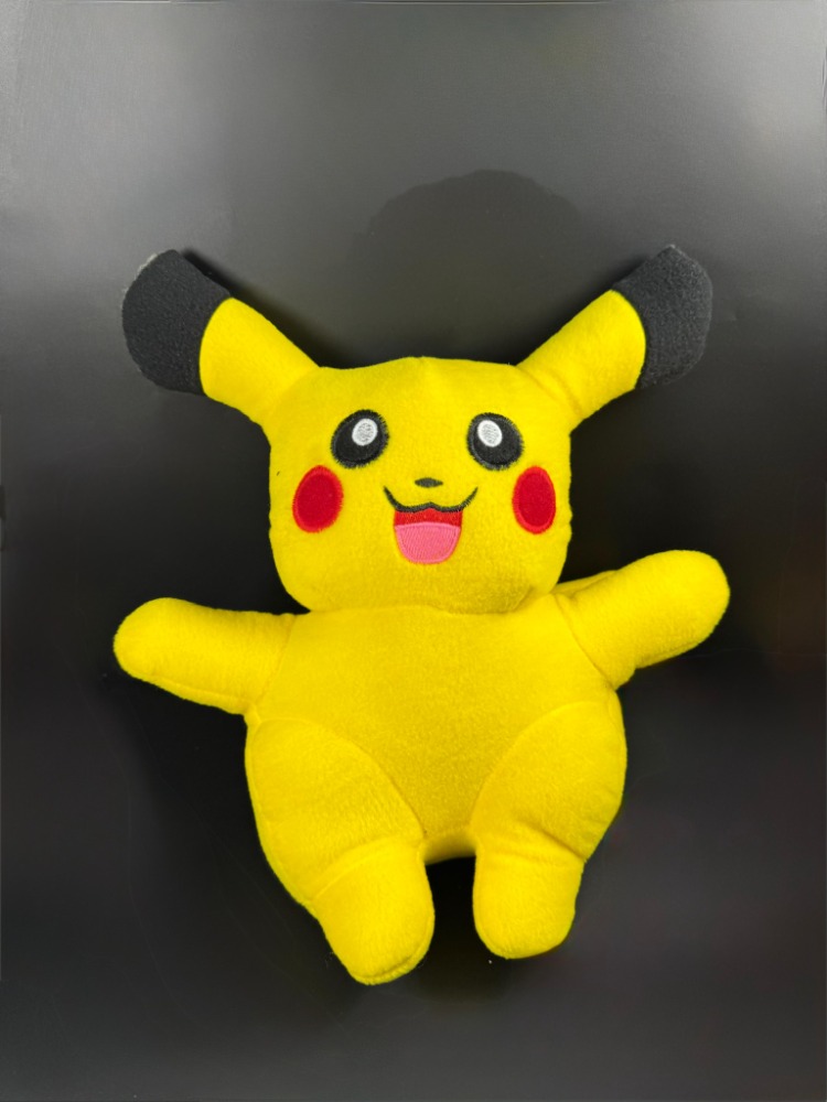 Pikachu peluş oyuncak