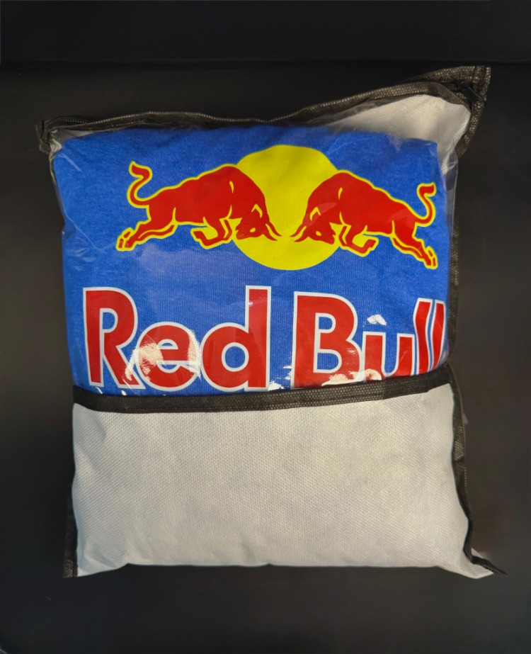 Redbull logolu servis kılıfı